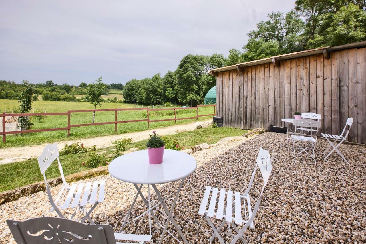La Grange D'Oustaud Acomodação com café da manhã Vérac Exterior foto